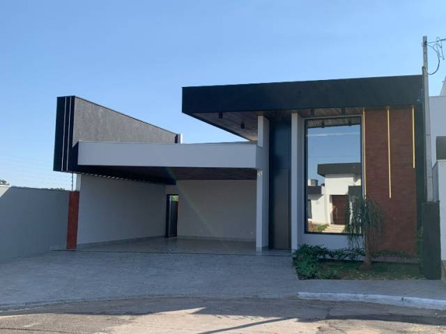 #3 - Casa para Venda em Paranavaí - PR - 1