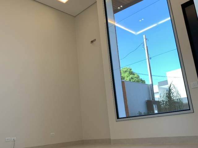 #3 - Casa para Venda em Paranavaí - PR - 2