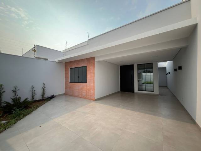 #12 - Casa para Venda em Paranavaí - PR - 1