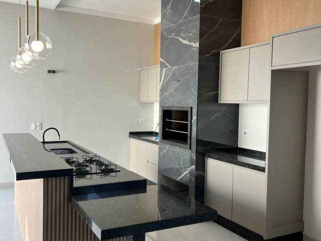 #17 - Casa para Venda em Paranavaí - PR