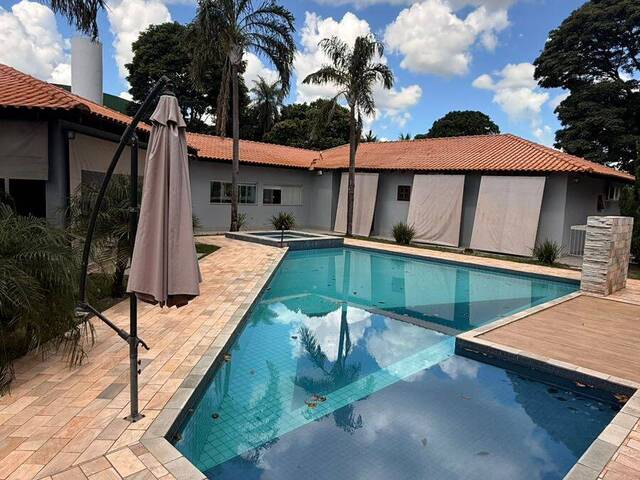 #92 - Casa para Venda em Paranavaí - PR - 3