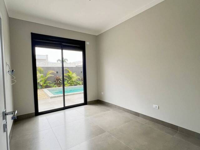 Casa para Venda em Paranavaí - 4