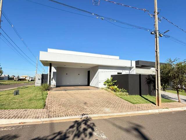 #136 - Casa para Venda em Paranavaí - PR