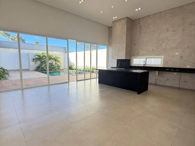 #11 - Casa para Venda em Paranavaí - PR