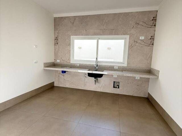 Casa para Venda em Paranavaí - 5