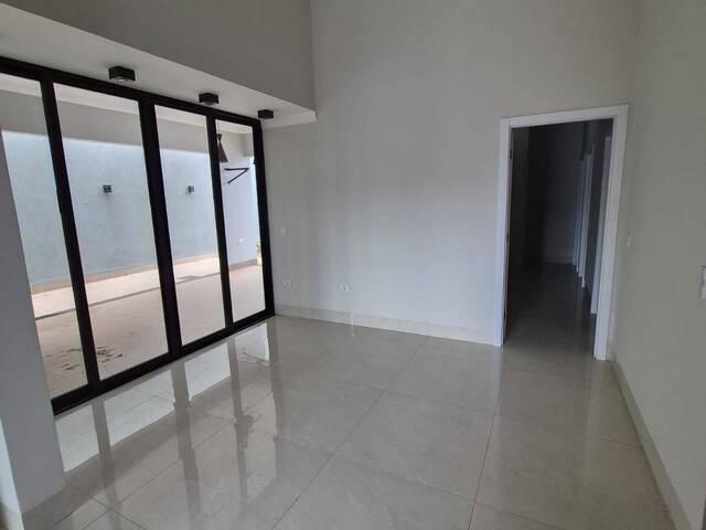 #146 - Casa para Locação em Paranavaí - PR - 3
